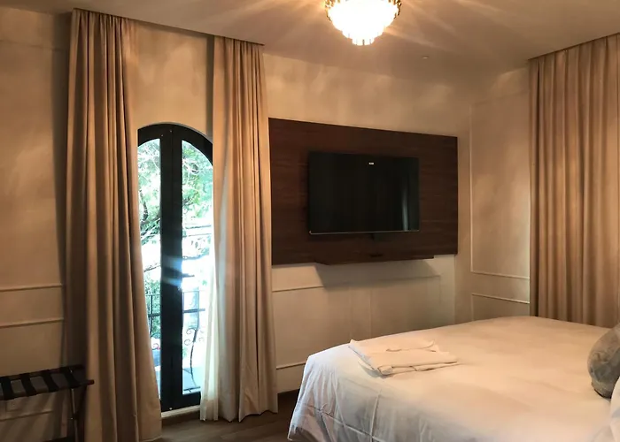 Casa Ensenada Luxury Boutique Hotel